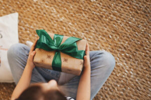 How does giving and receiving gifts have positive effect everyday health wellbeing
